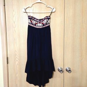 THMI. Summer Embroidered dress. NWOT
